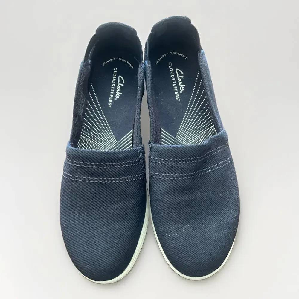 Womens Clarks Navy Blue Breeze Cloud Steppers Slip on Flats Sneakers US 9.5M
